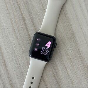 nike apple watch series 3